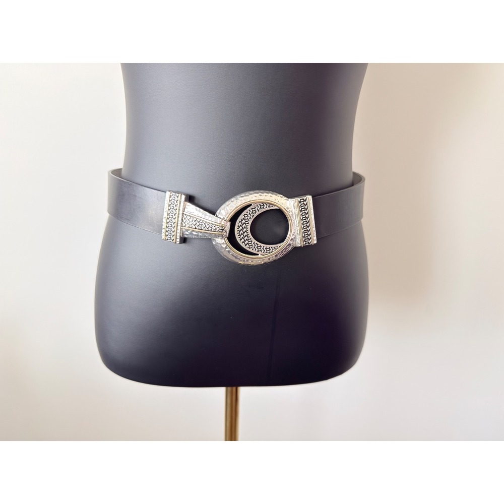 Chicos Black Leather Belt Mixed Metal Hammered Interlocking Buckle SM RN79984